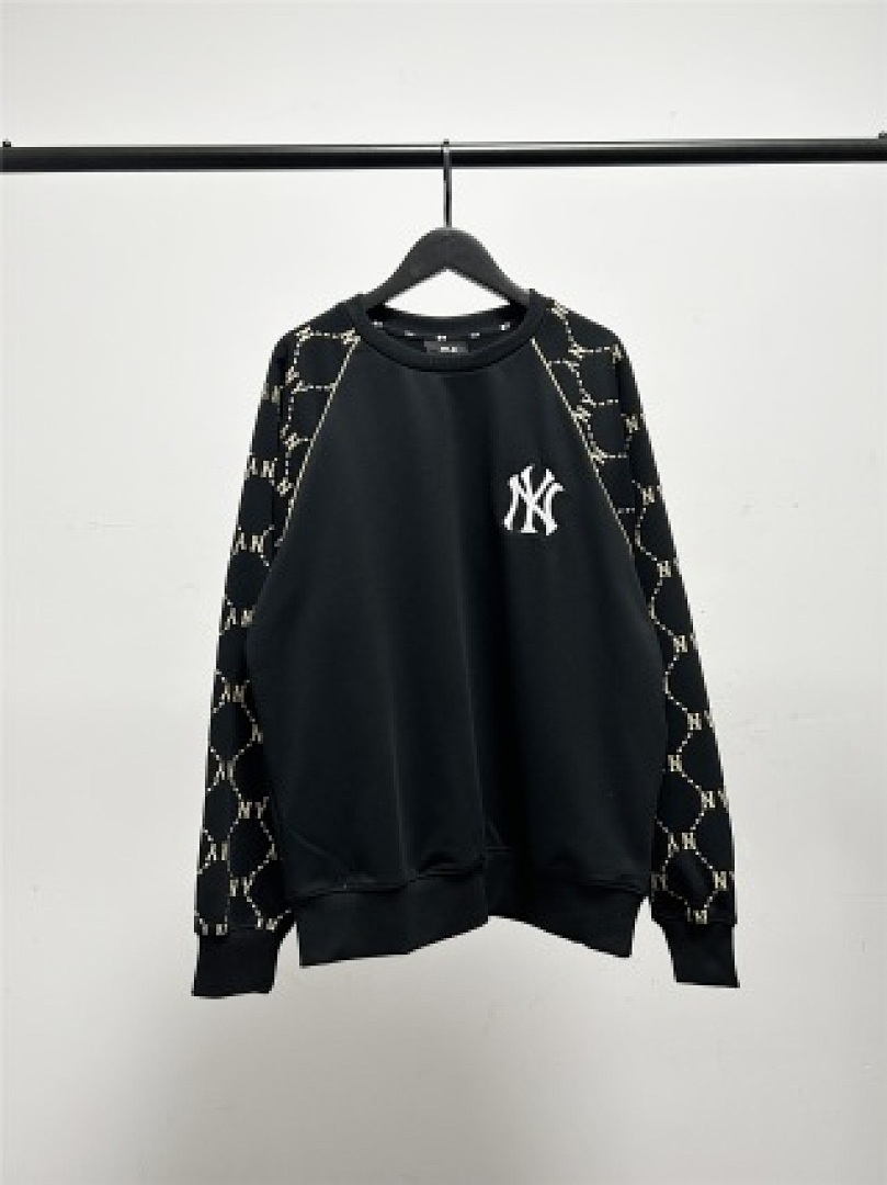 Christian Louboutin MLB - Image 87