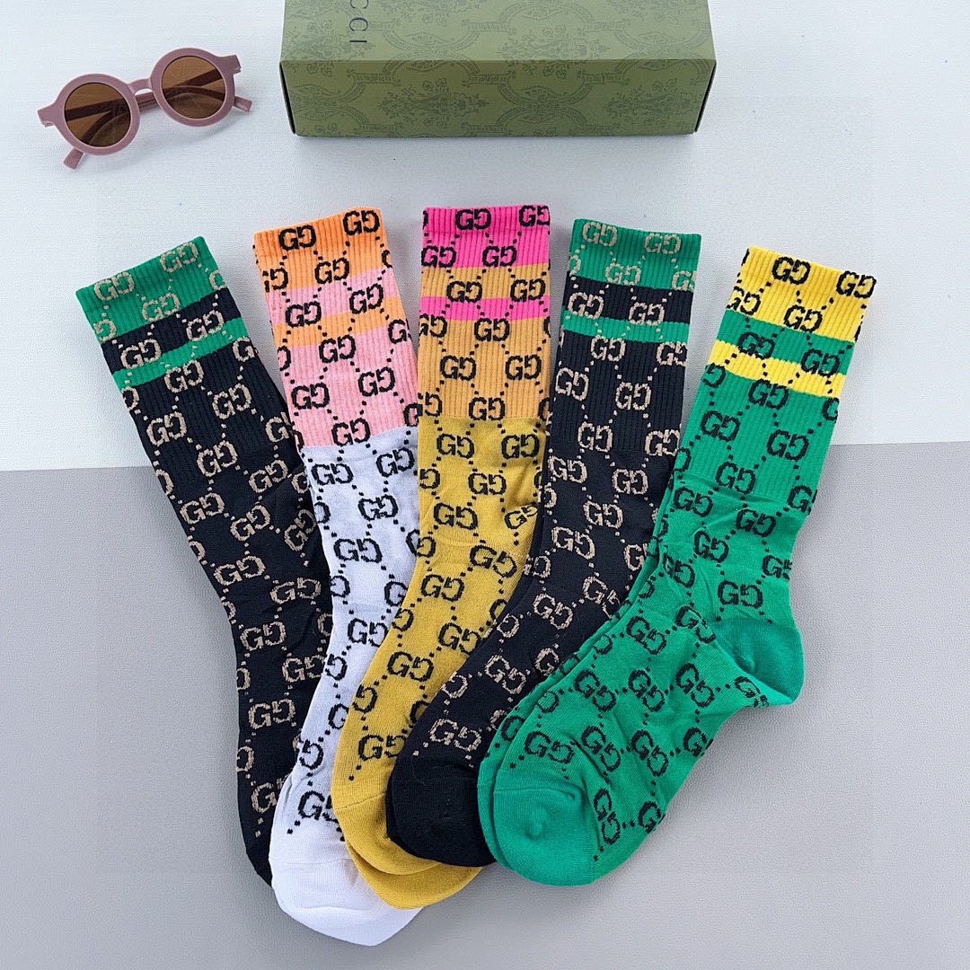 Other Socks, photo 1