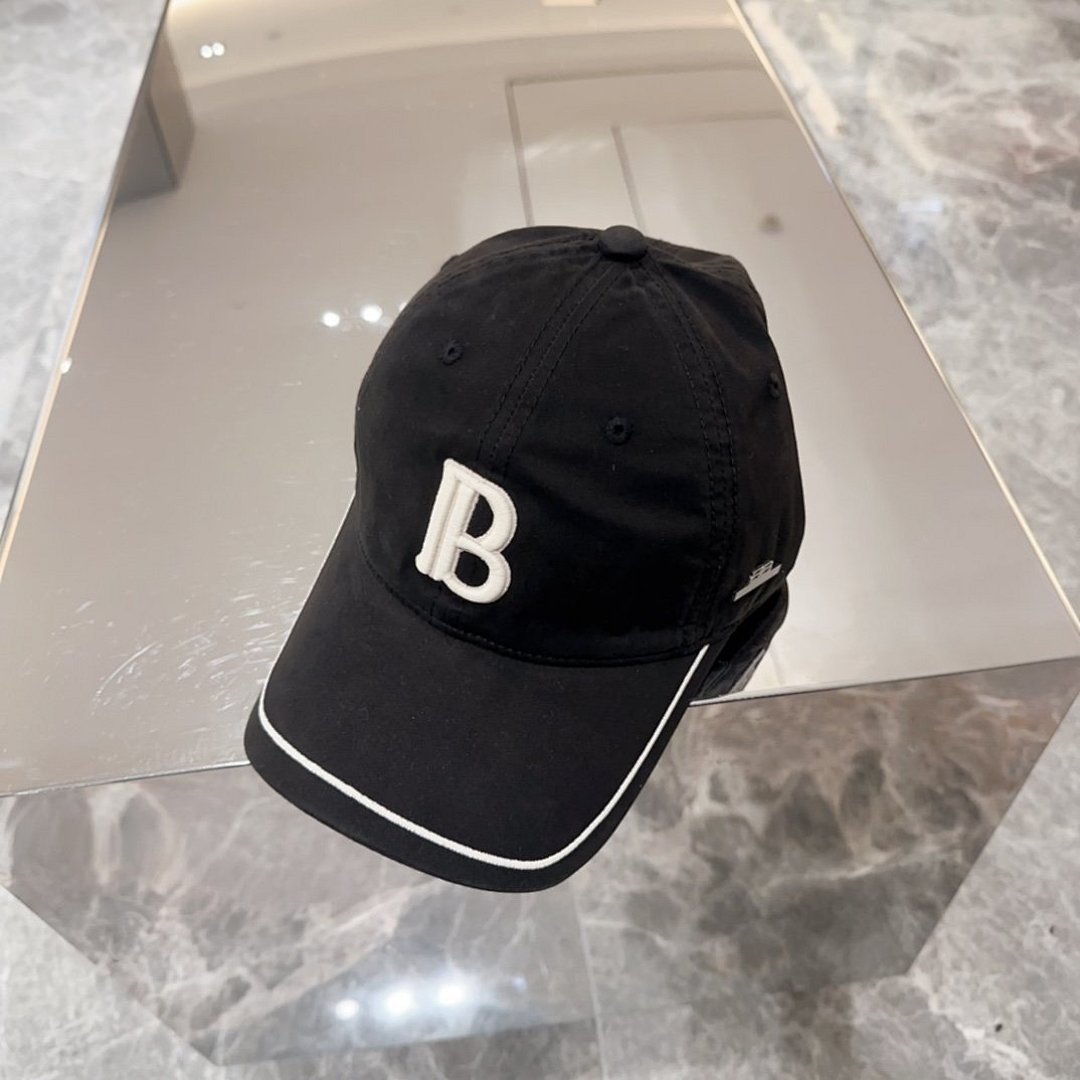 Hat, photo 1