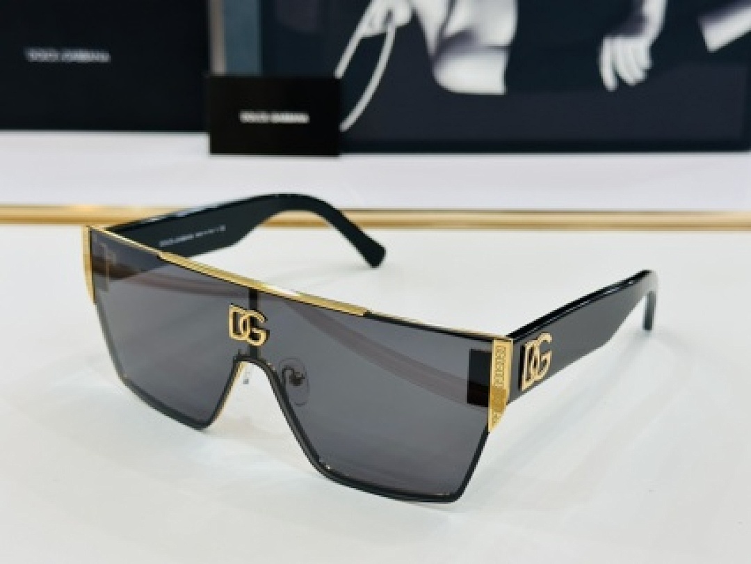 Other Dg Sunglasses - Image 84