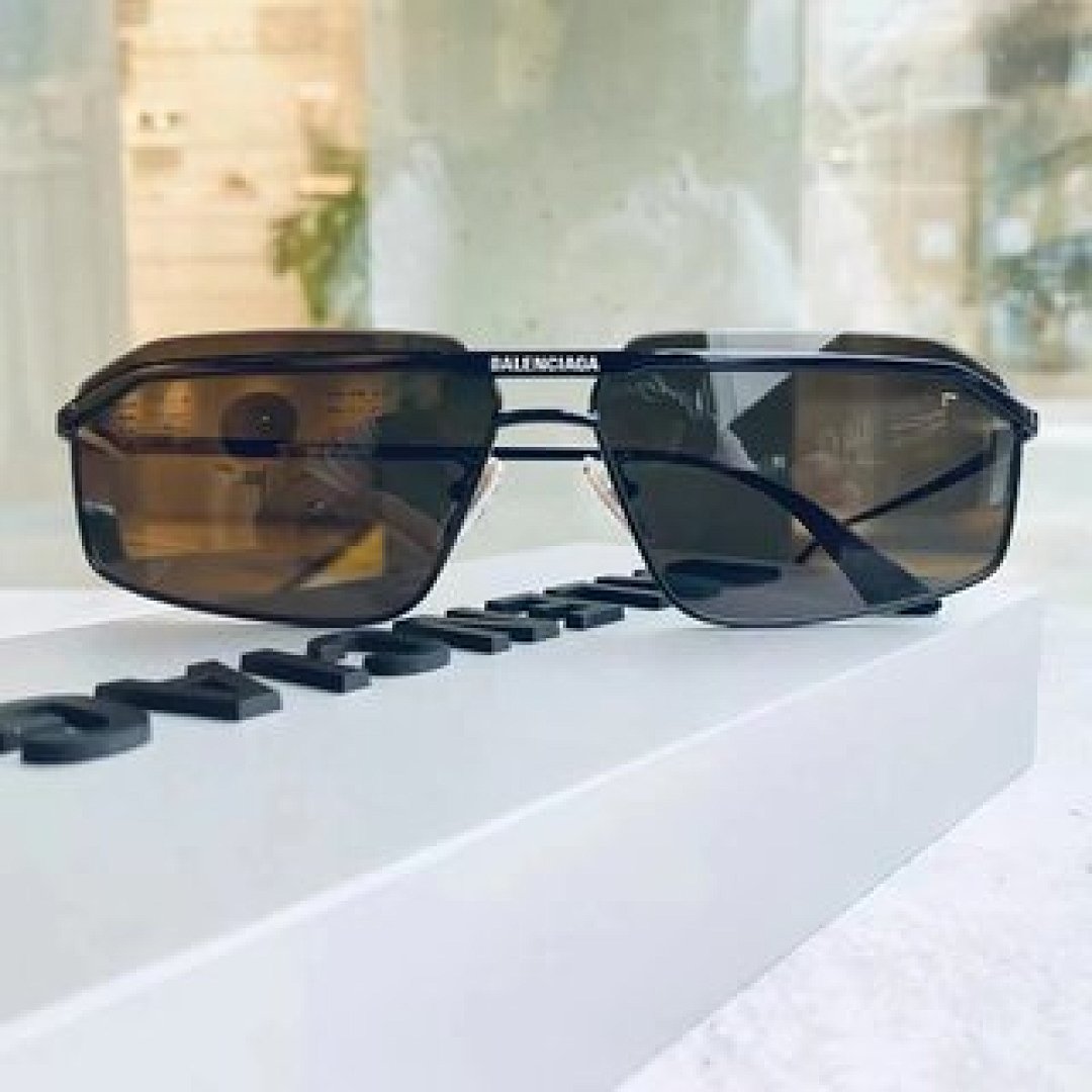 Other Balenciaga Sunglasses - Image 118