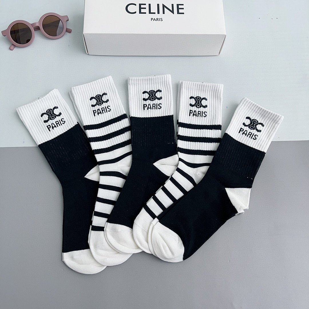 Other Socks, photo 1