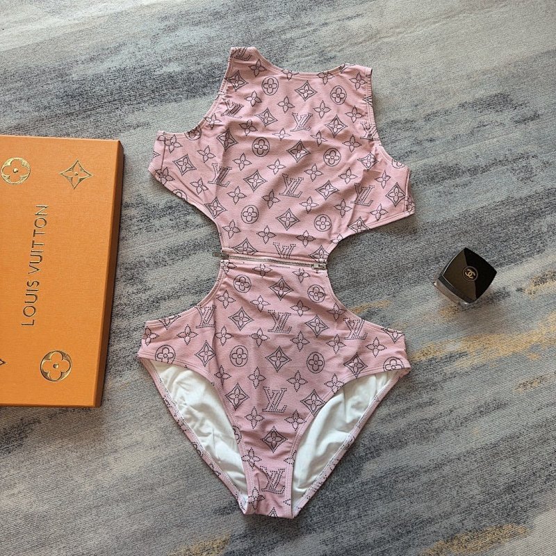 Bikini, photo 1