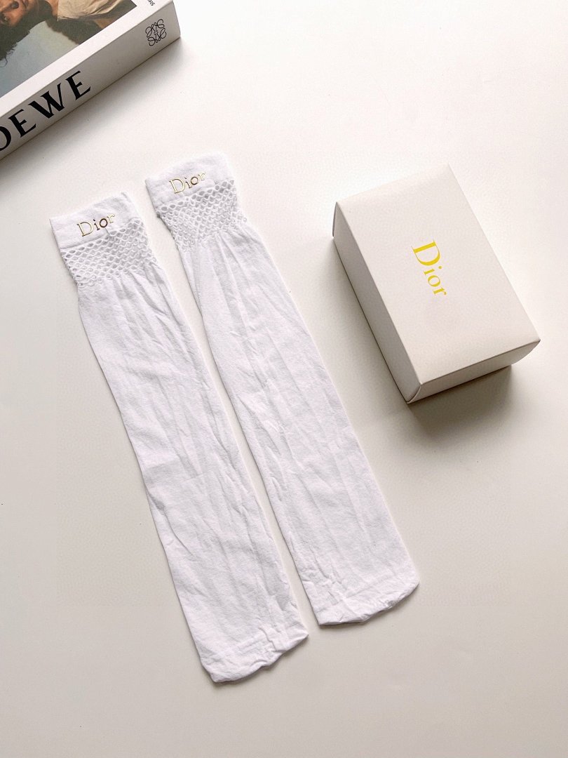 Other Socks, photo 1