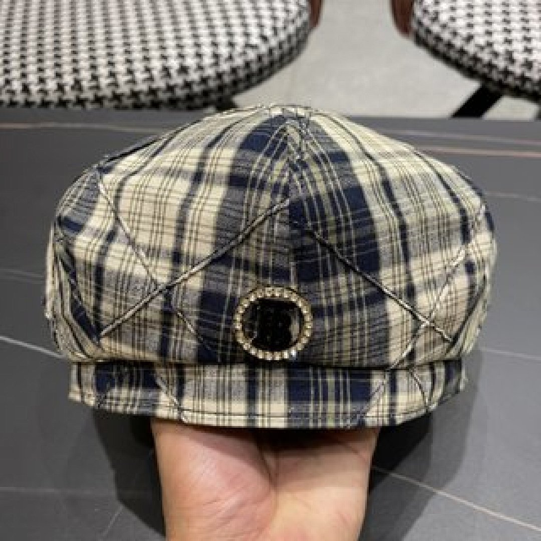 Other Burberry - Image 77