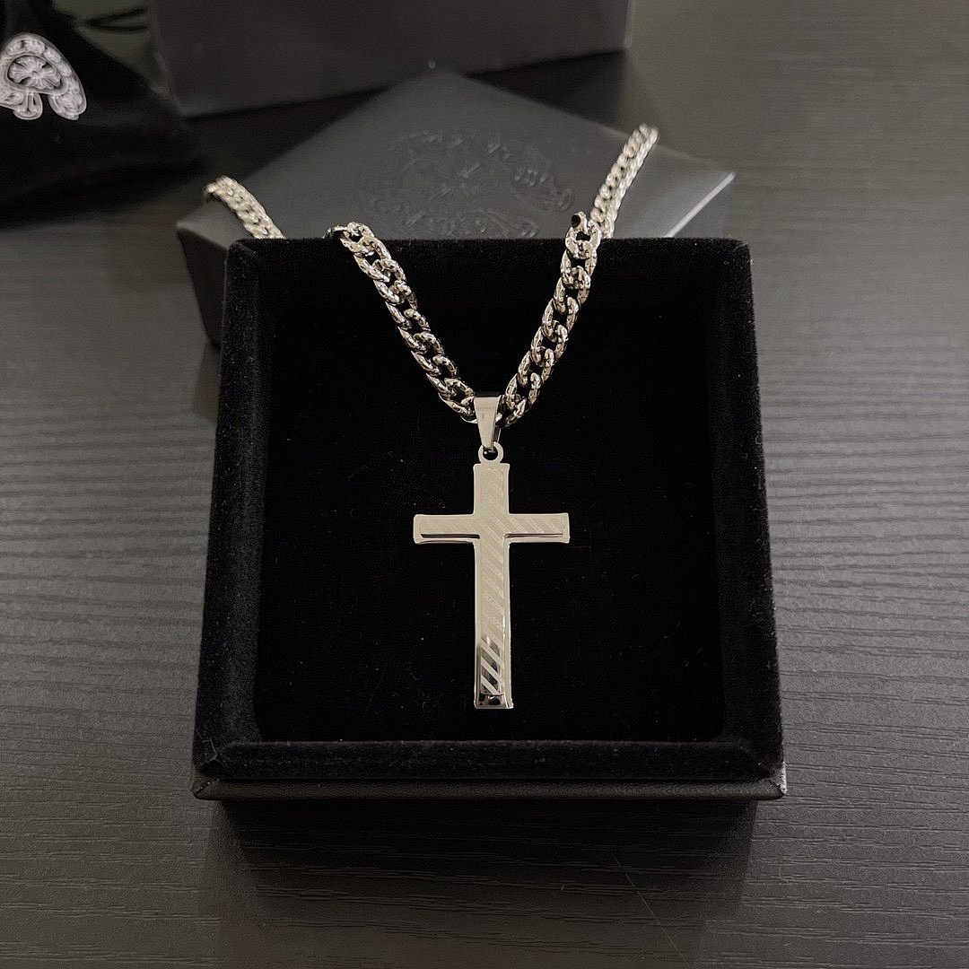 Chanel Chrome Hearts Pendant - Image 98
