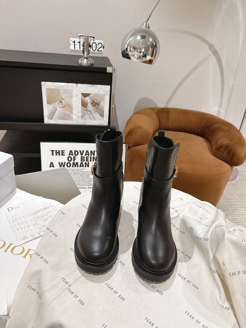 Other Dior Boots - Image 68