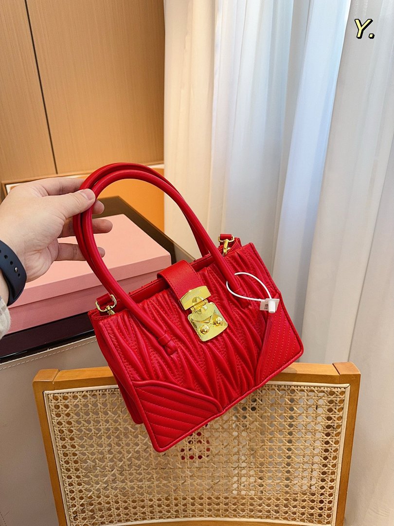 Other Miumiu - Image 111