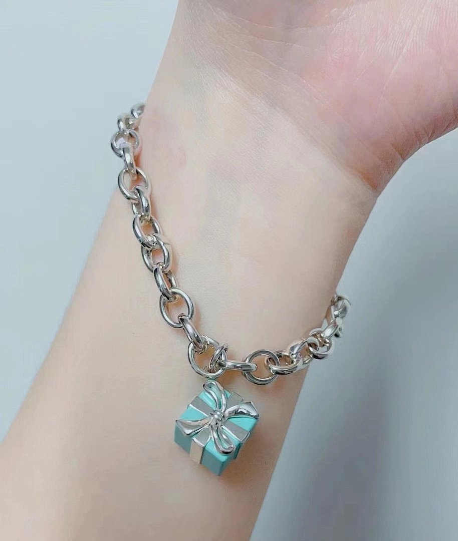 Other Tiffany - Image 56