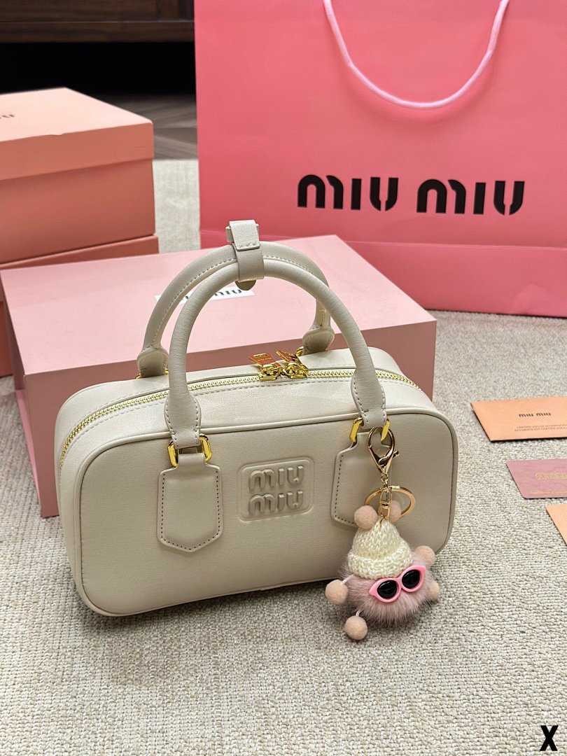 Other Miumiu - Image 120