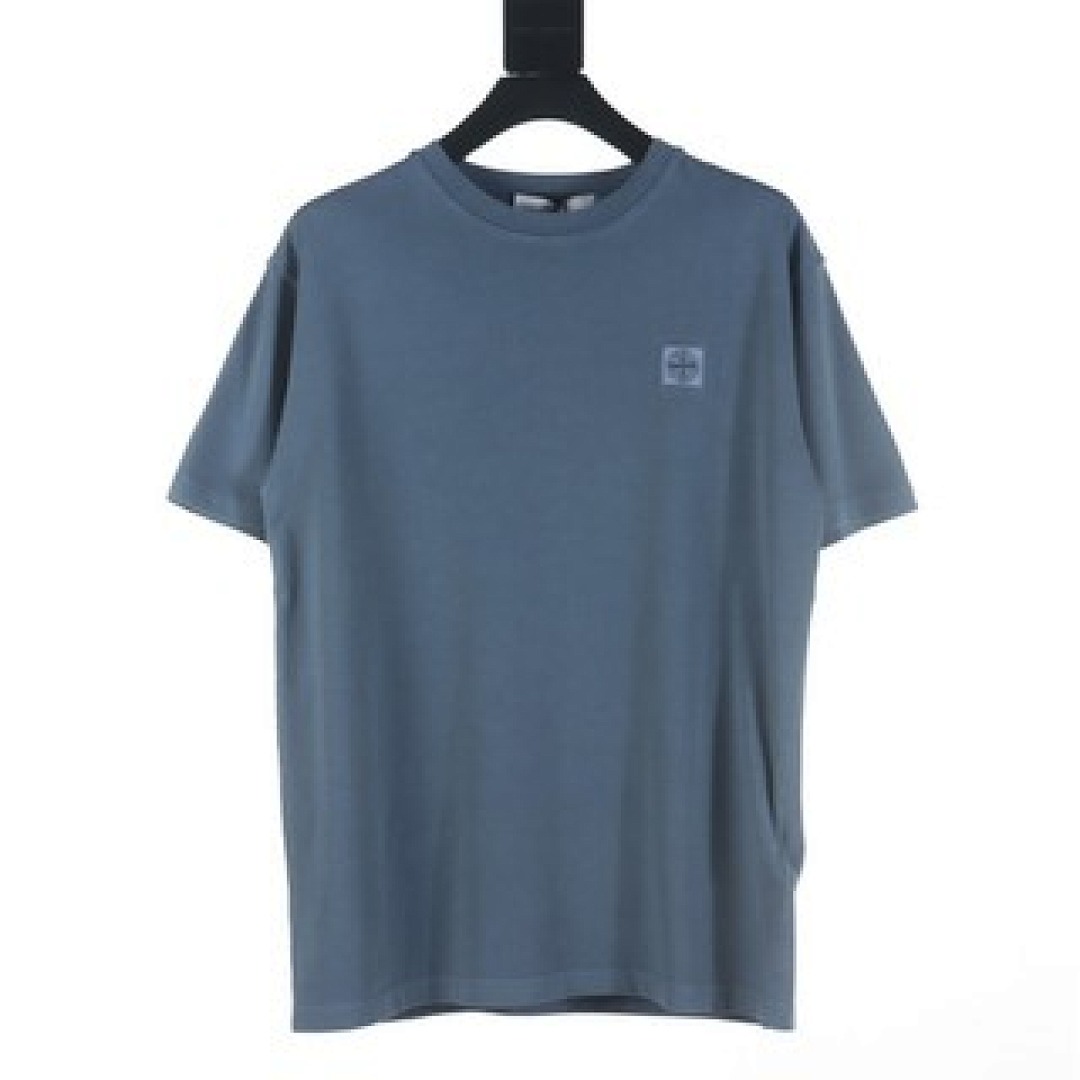 On Running Stone Island - Image 23