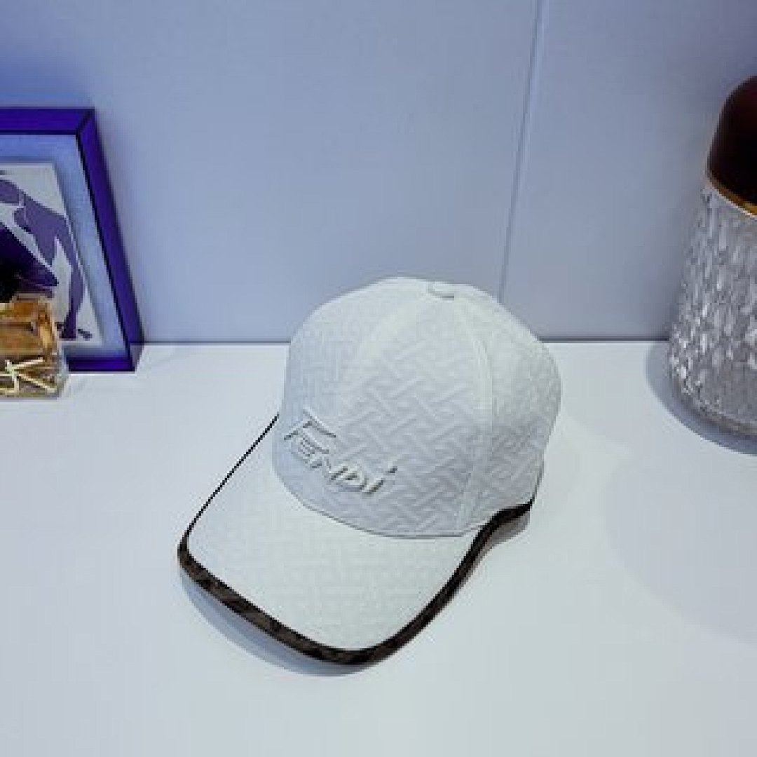 Other Fendi - Image 57