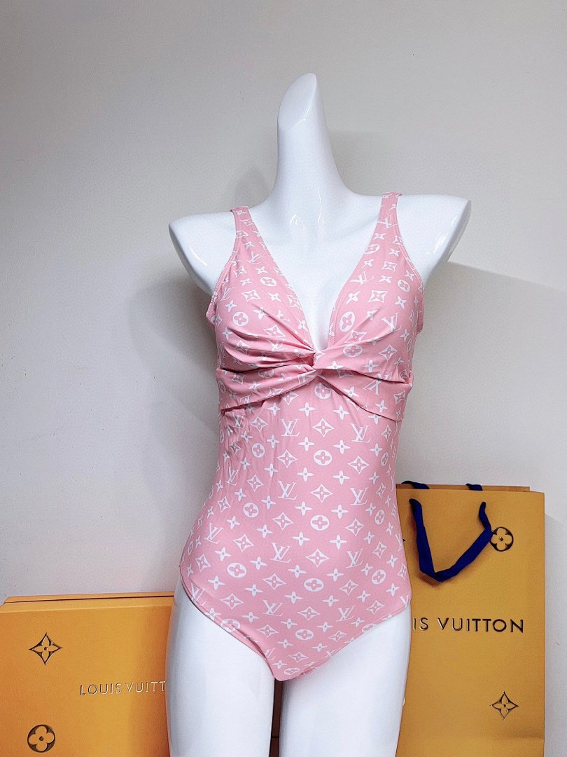 Yoga Wear, photo 1