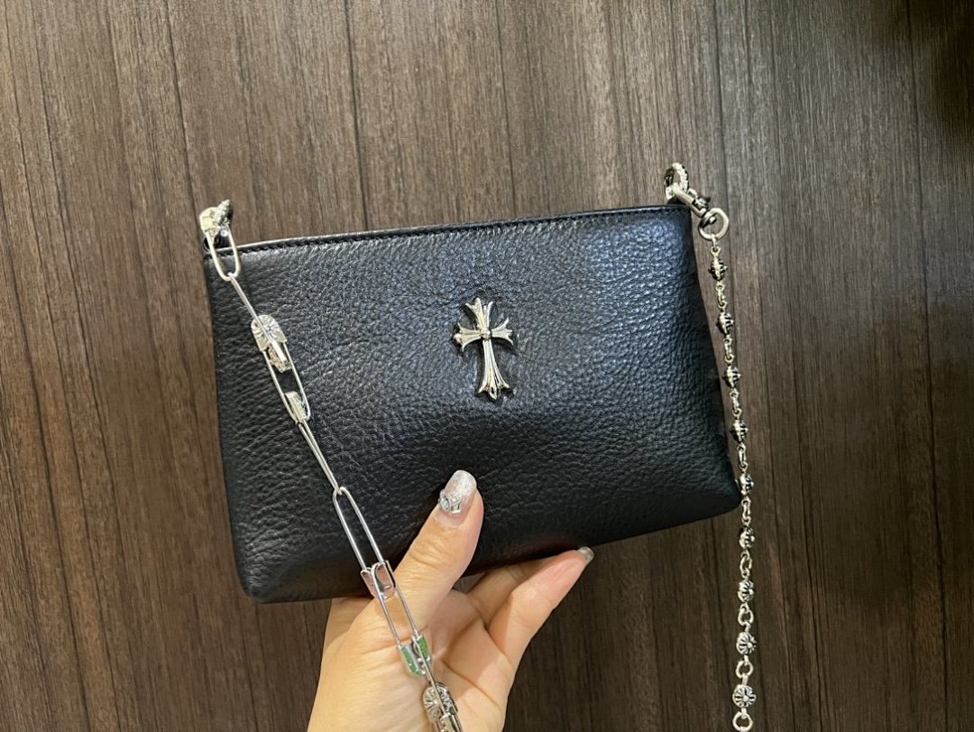 Chanel Chrome Hearts Bag - Image 57