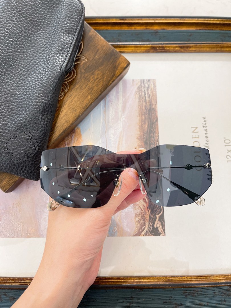 Chanel Chrome Hearts Sunglass - Image 35