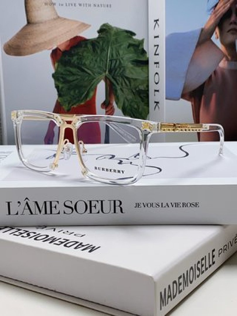 Other BURBERR Sunglasses - Image 63