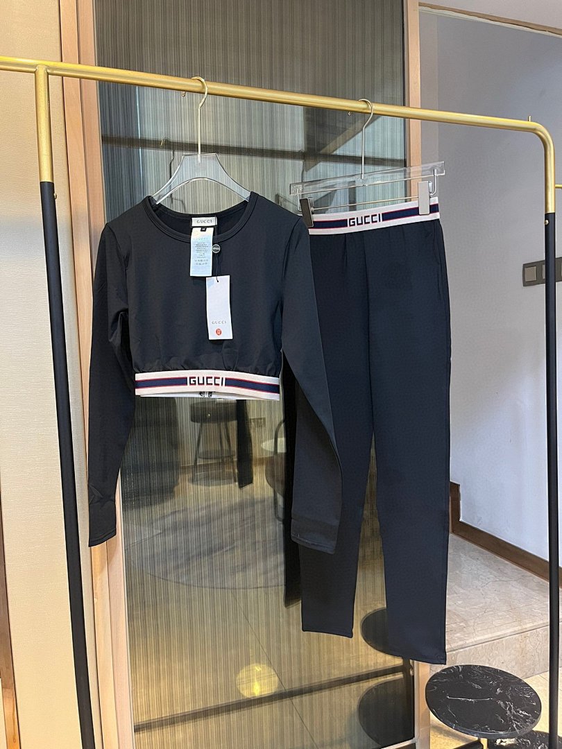 Other Yoga Wear, photo 1