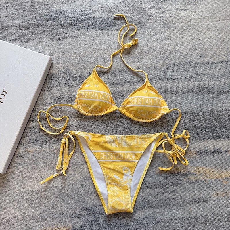 Bikini, photo 1