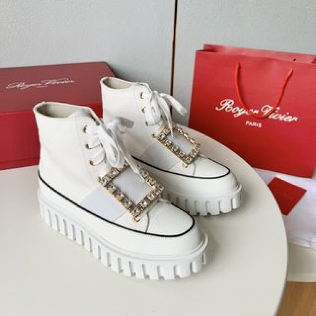 Other Roger Vivier - Image 24