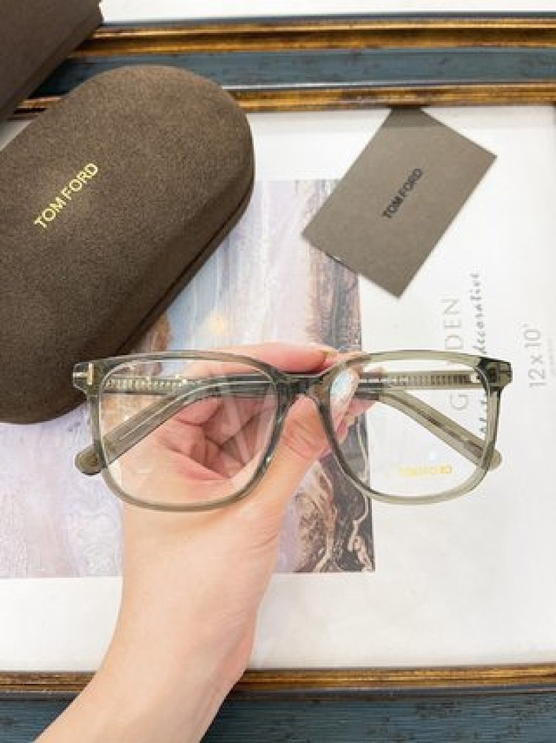 Other TOMTORD Sunglasses - Image 42