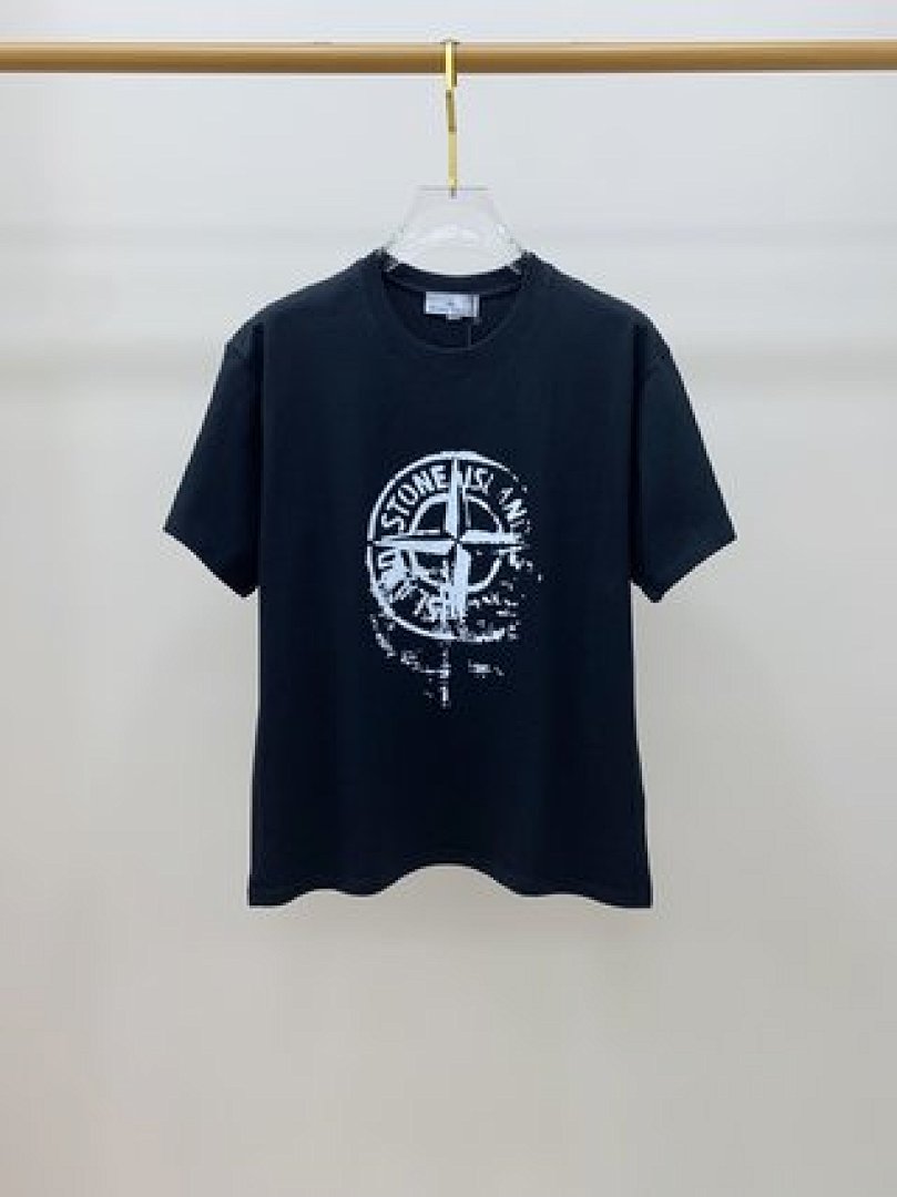 On Running Stone Island - Image 47
