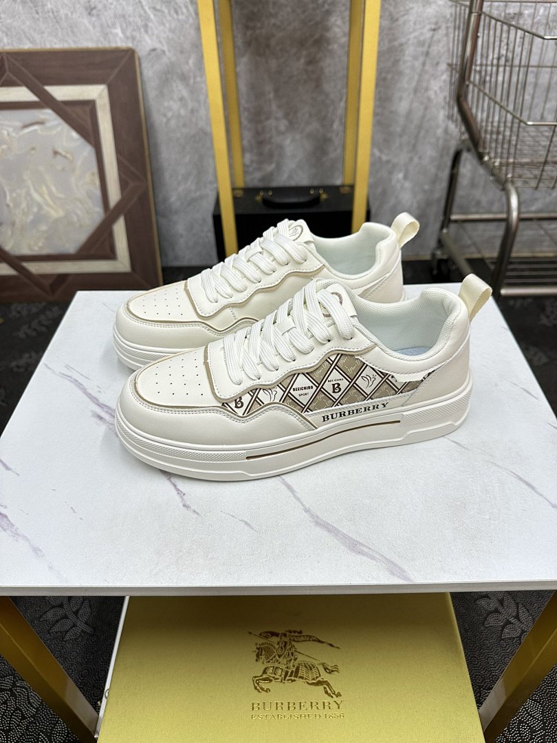 Other Burberry Shoes - Image 14
