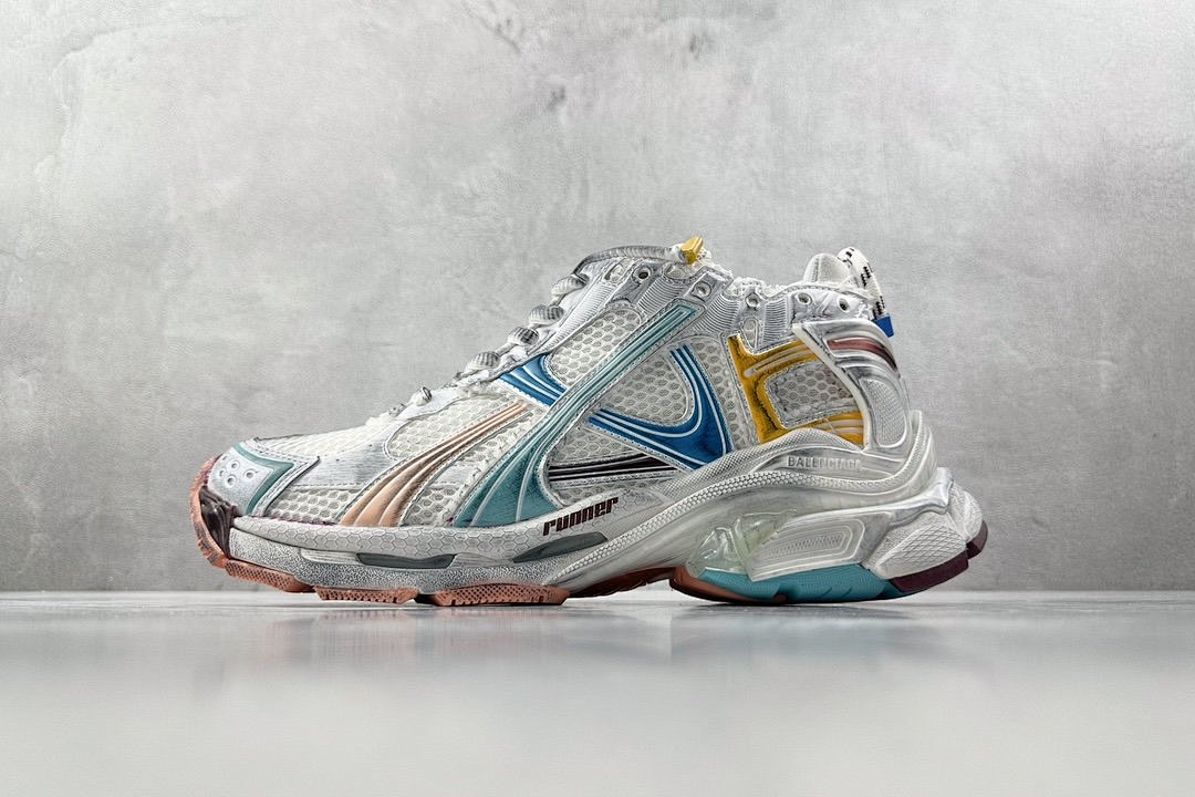 Other Balenciaga Shoes - Image 93
