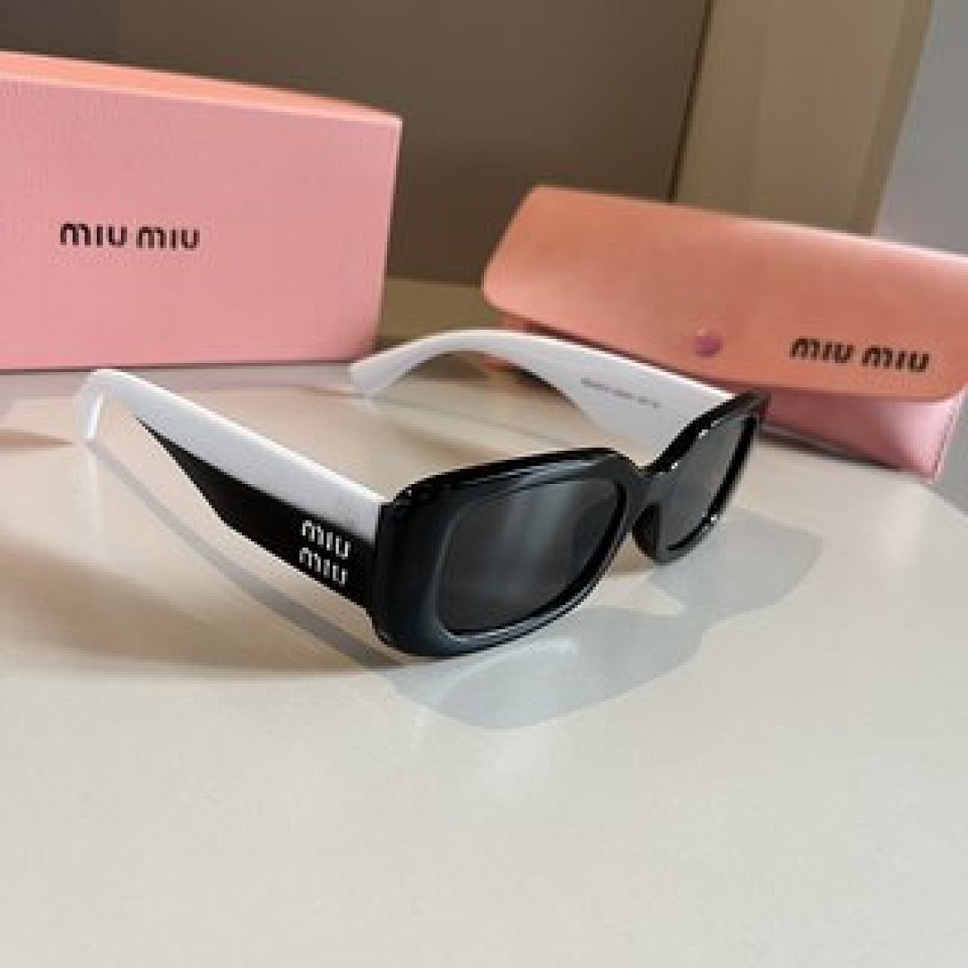 Other Miumiu Sunglasses - Image 12