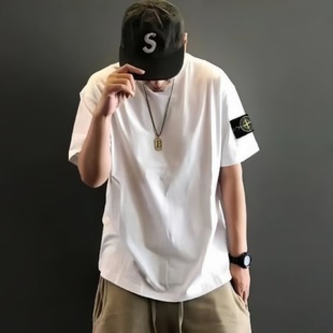 On Running Stone Island - Image 14