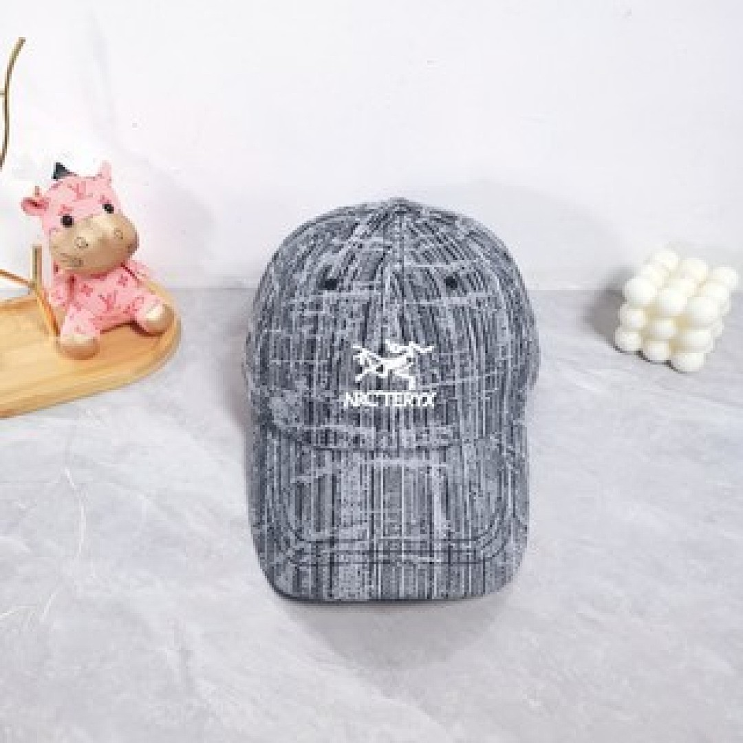 Other ArcTeryx - Image 21