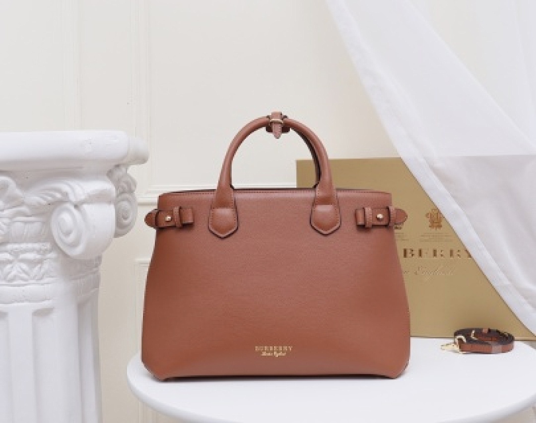 Other Burberry - Image 77