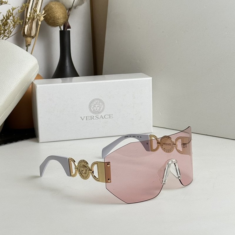 Other Glasses, photo 1