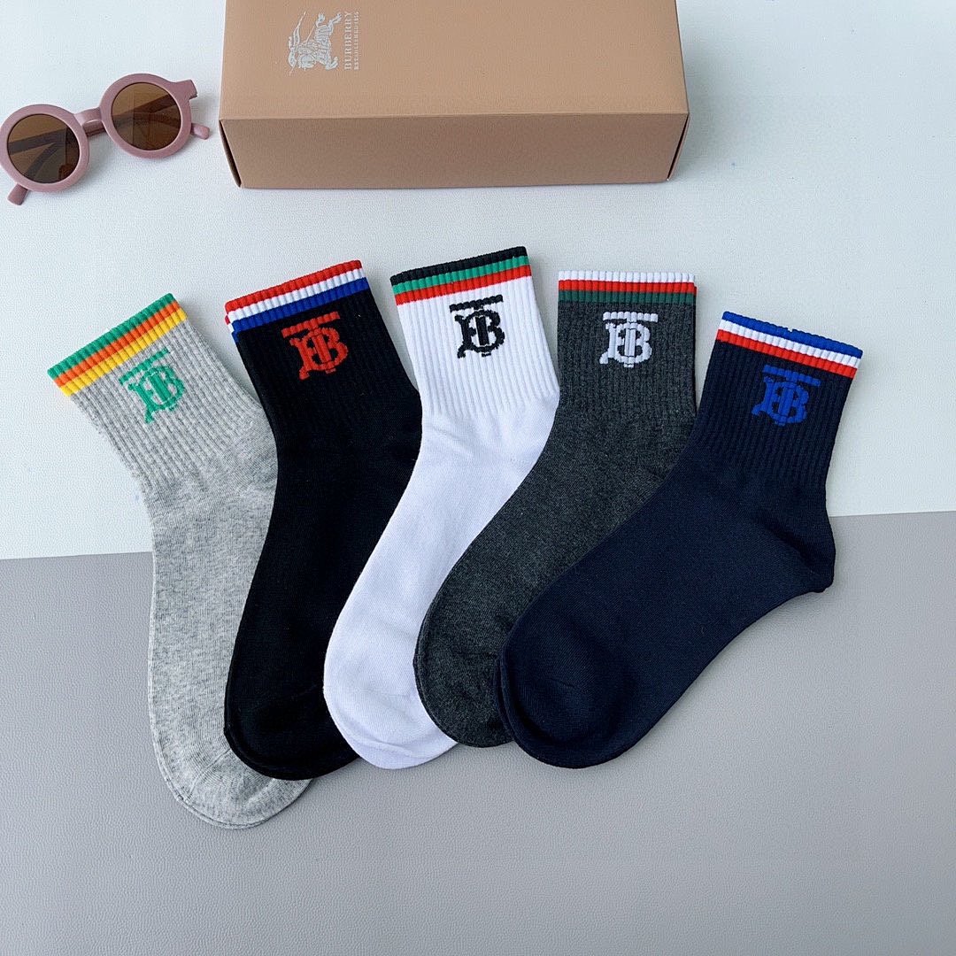 Socks, photo 1