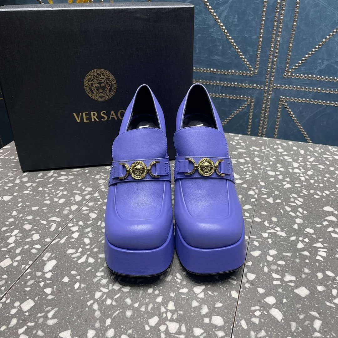 Other Versace Shoes - Image 81