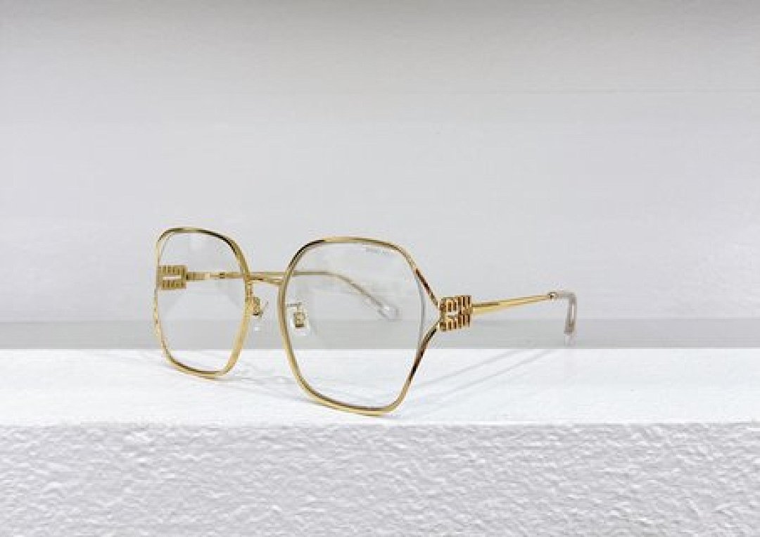 Other Miumiu Sunglasses - Image 58