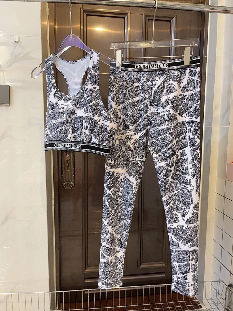 Other Yoga Wear 3, photo 1