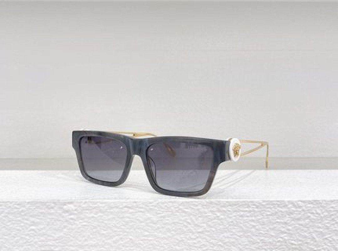 Other VERSACE Sunglasses - Image 72