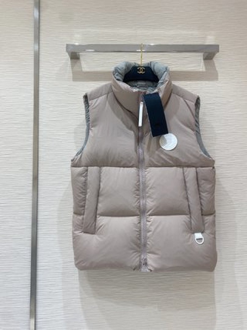 Christian Louboutin Canada Goose - Image 96