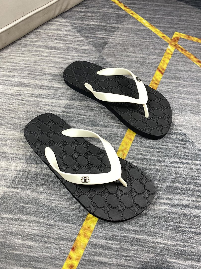Other Men's Slippers - Image 119