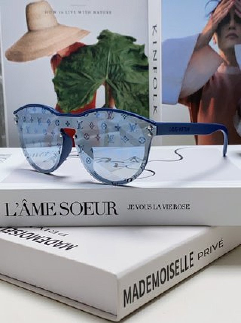 Other Lv Sunglasses - Image 109