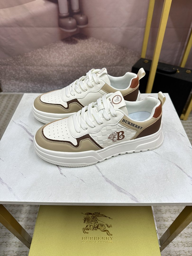 Other Burberry Shoes - Image 67