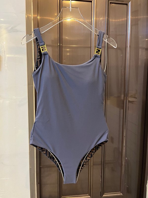 Other Bikini, photo 1