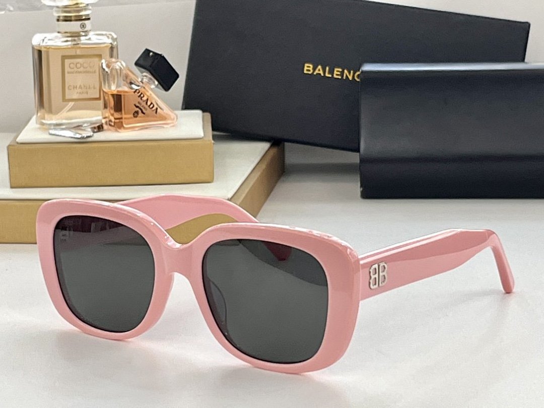 Glasses, photo 1