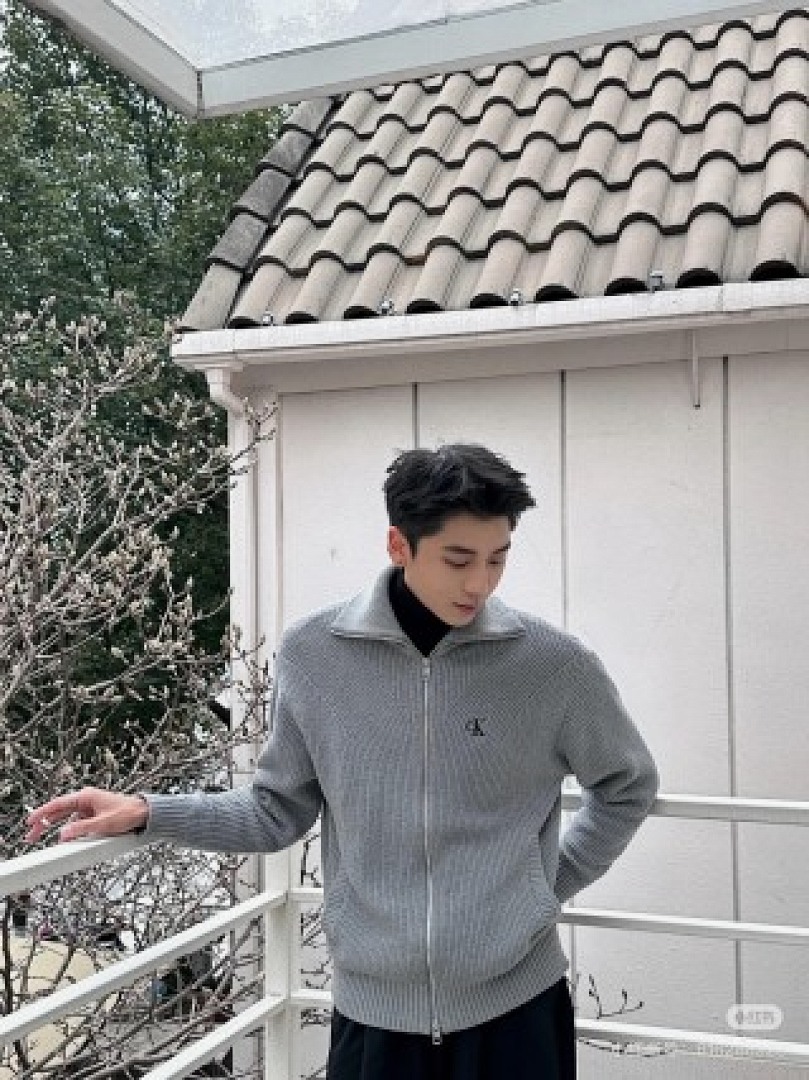 Other Man Clothes Winter (Sky) - Image 12