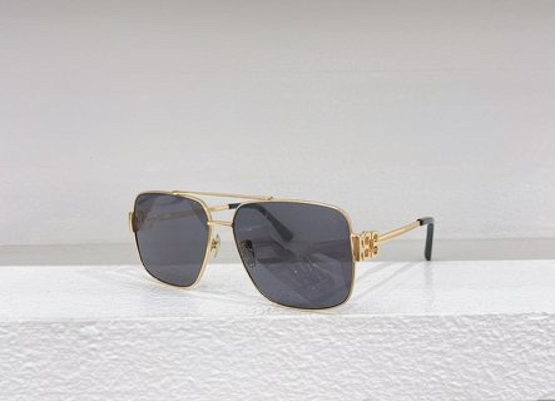 Other Balenciaga Sunglasses - Image 26