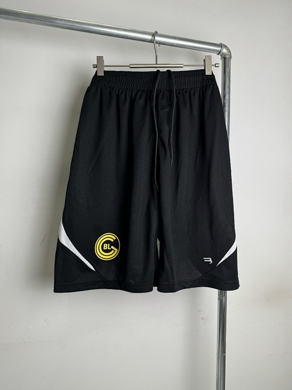 Shorts, photo 1