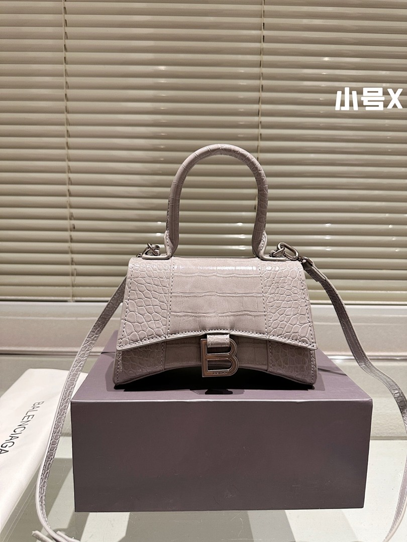 Other Balenciaga - Image 37