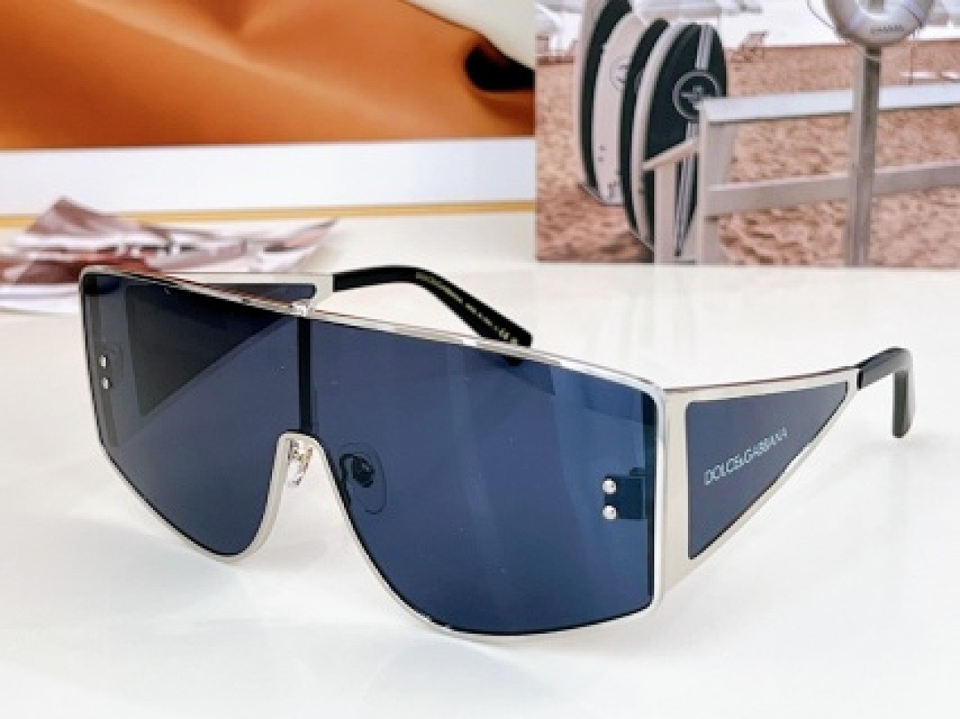 Other Dg Sunglasses - Image 49