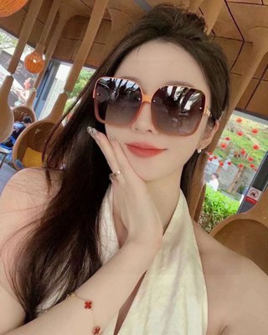 Other Fendi Sunglasses - Image 14