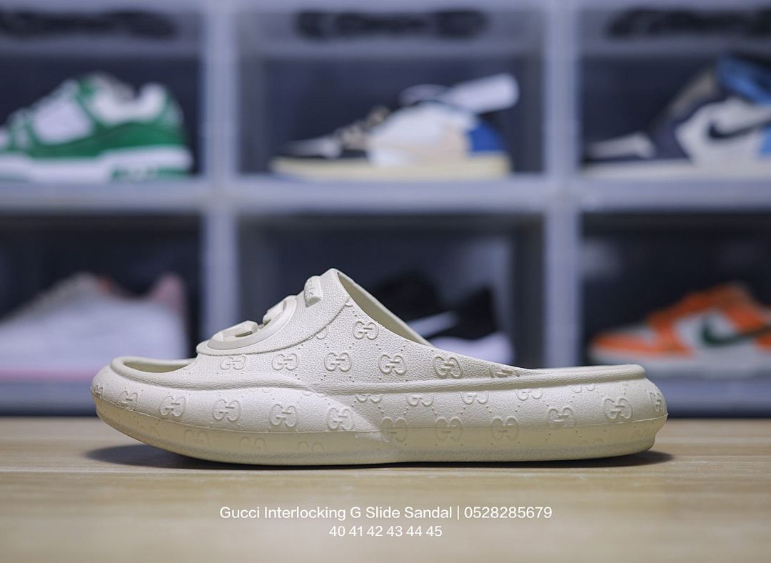 Other Gucci Shoes - Image 9